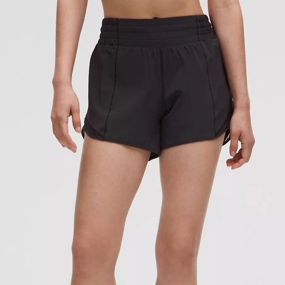 Lululemon Black Hotty Hot High-Rise Lined Short 4" - Picture 1 of 8